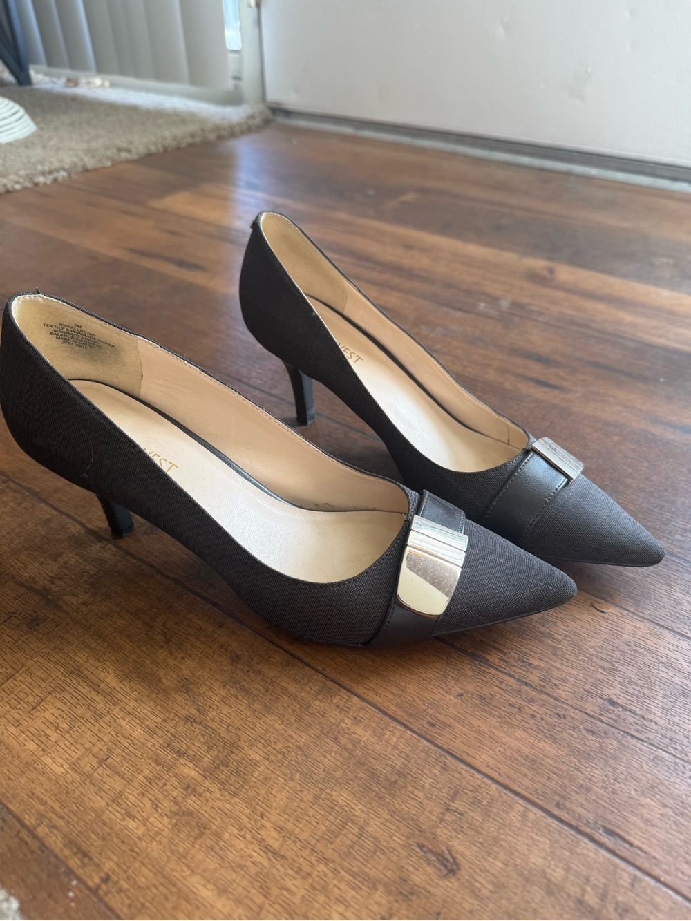 Nine West Classic Grey Pointed Toe Kitten Heels with Silver Accent